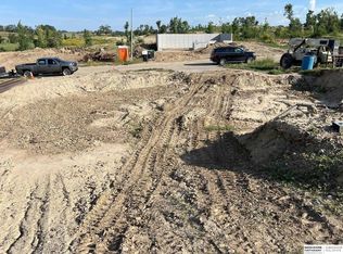 21509 Old Coach Rd, Elkhorn, NE 68022