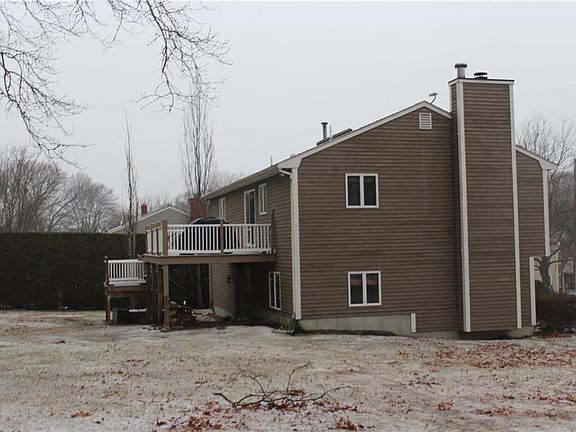 5th image of 15 Birchwood Dr
