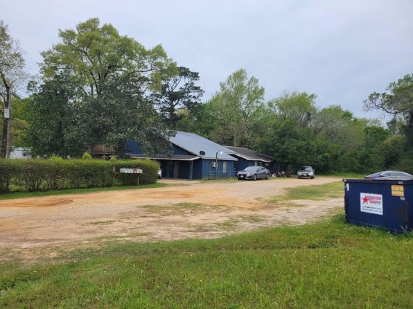630 State Highway 150 W #1-6, Coldspring, TX 77331