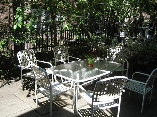 Rented by Garfield Realty  | media 34