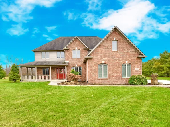 1025 Bear Cub Dr, Cicero, IN 46034