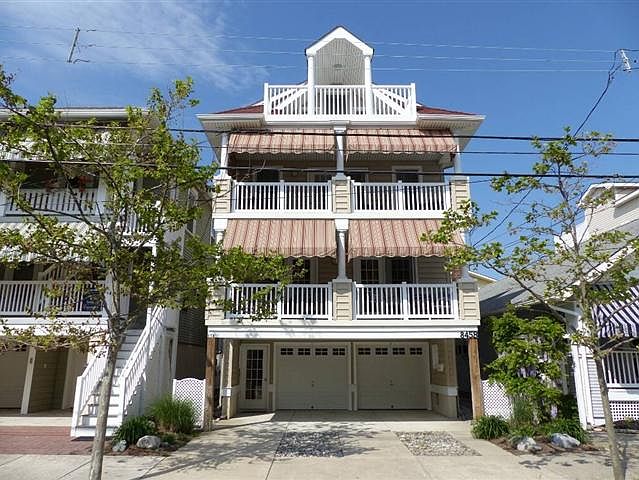 1st image of 845 Pennlyn Pl