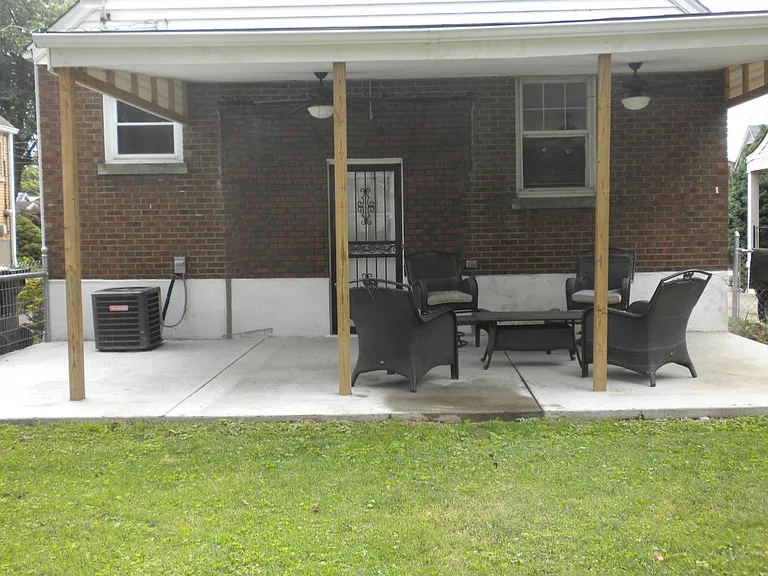 2345 Delor Ave — Photo 32