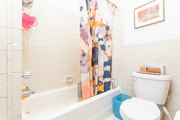 Rented by MySpaceNYC | media 16