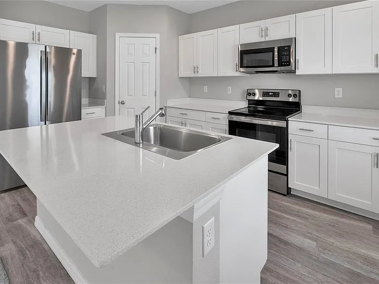 12737 Tannencrest Dr — Photo 5