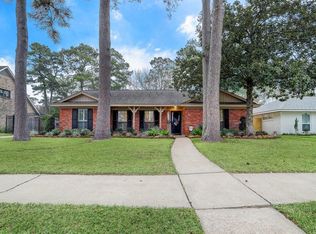 4710 Brian Haven Dr, Houston, TX 77018