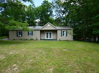 3343 Skycloud Dr, East Stroudsburg, PA 18302
