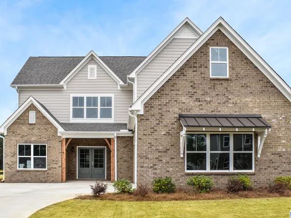 590 Avondale Ln, Pell City, AL 35128