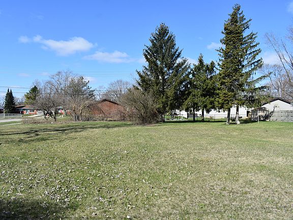 5th image of 1784 Emerson Ave