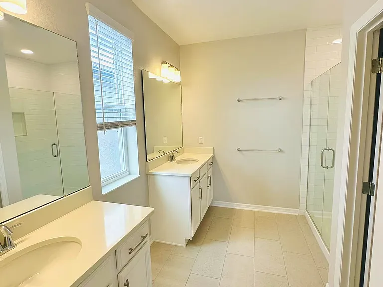 12719 Brodlove Ln — Photo 14