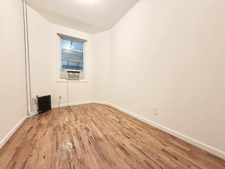 6407 Forest Ave #1L — Photo 6