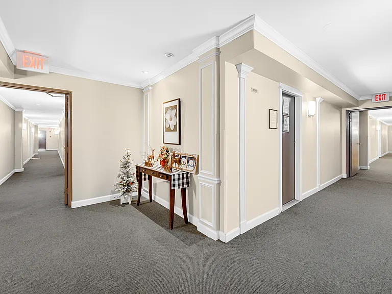 700 Perrie Dr #308 — Photo 18
