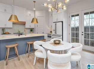 1698 Thatcham Ln, Birmingham, AL 35244