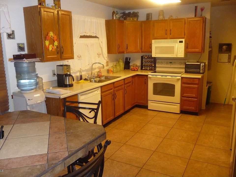 2nd image of 20002 N 47th Ln