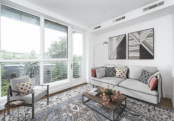 3rd image of 1380 Bedford Ave APT 2B