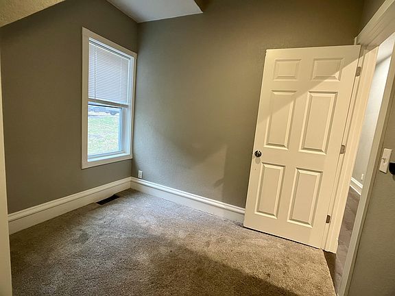 4th image of 258 S Pearl St #1