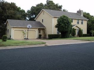 9201 Queenswood Dr, Austin, TX 78748