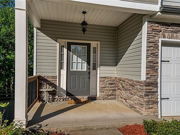 2nd image of 248 Bethany Manor Ct