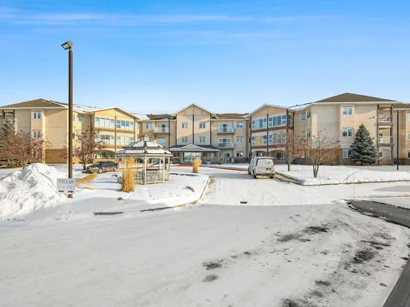 43 Westlake Cir #202, Strathmore, AB T1P 1T6