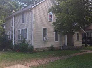 1100.5 Connecticut St, Lawrence, KS 66044