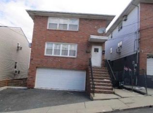 1616 72nd St #1, North Bergen, NJ 07047