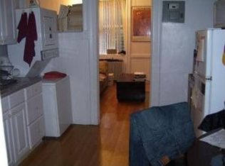11 Bleecker St, New York, NY 10012