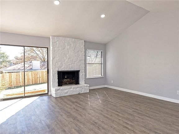 3rd image of 8413 Danville Dr