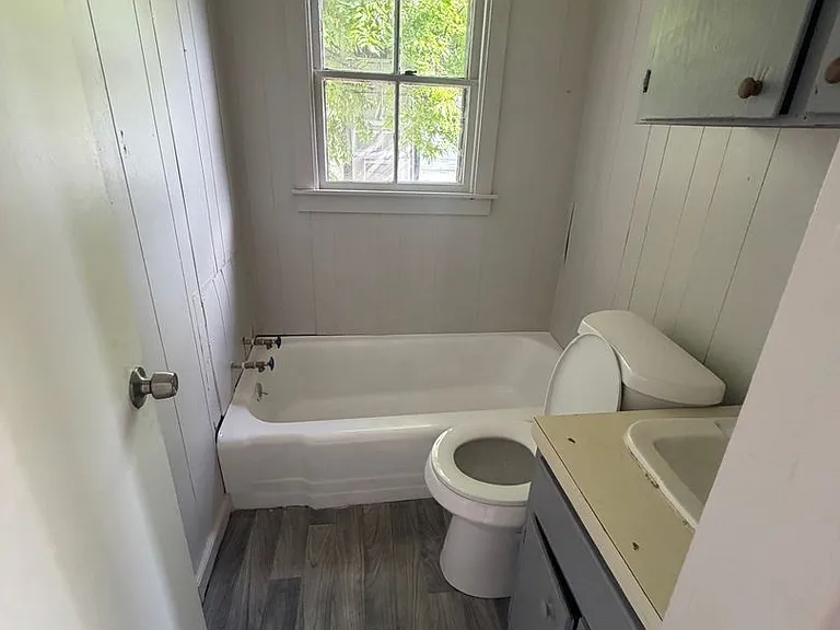 127 Nancy Ln — Photo 6
