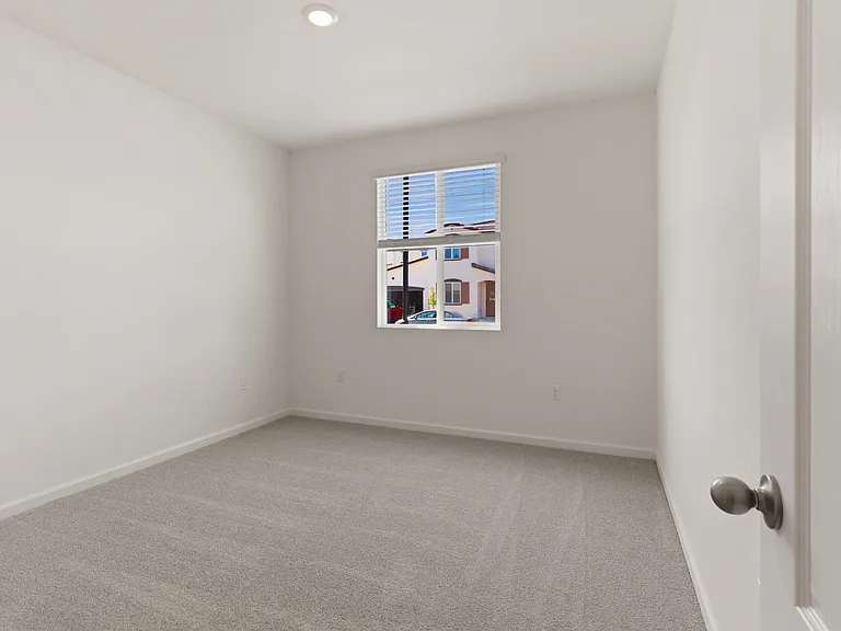 2463 Zellerbach St — Photo 12