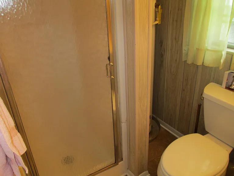 1828 Robins St — Photo 28