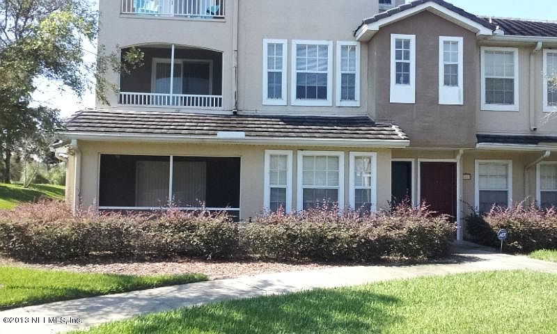 1st image of 10075 Gate Parkway N #1510