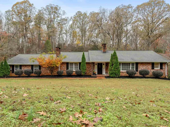 575 Kay Dr, Easley, SC 29640