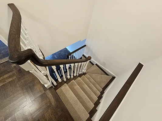 Rented by essential NEW YORK Real Estate | media 9