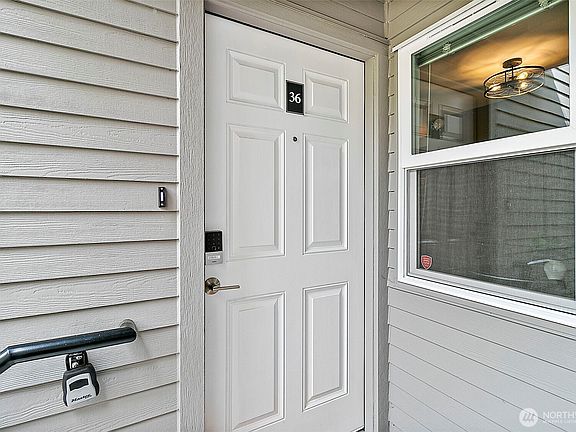 Welcome home!>