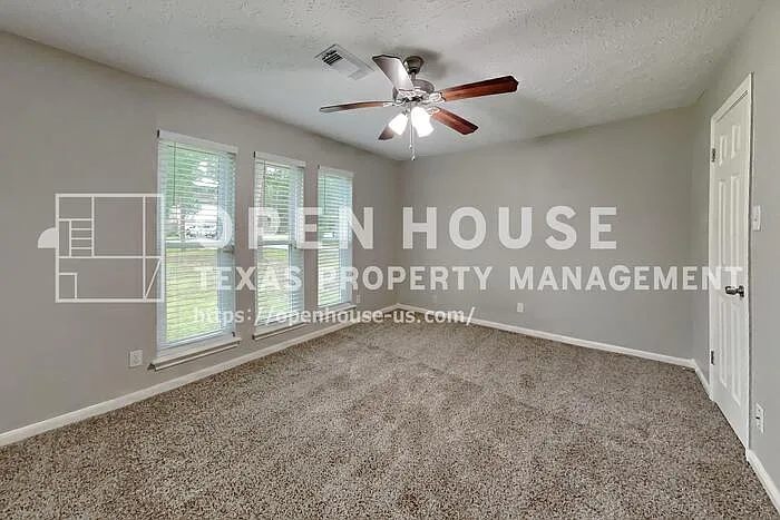 3302 Long Shadows St — Photo 15