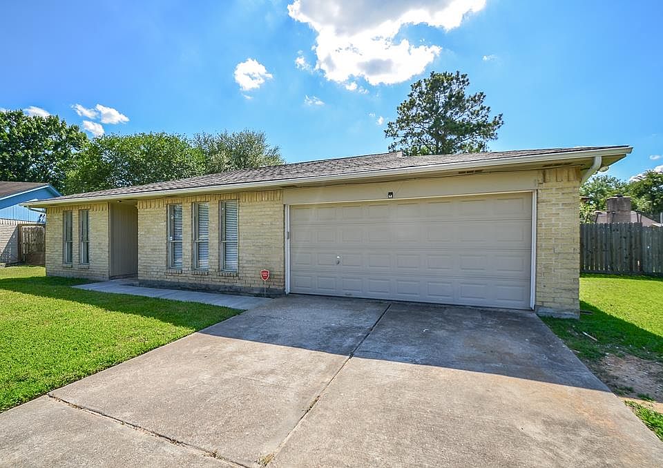 1st image of 16818 Limeshade Ln