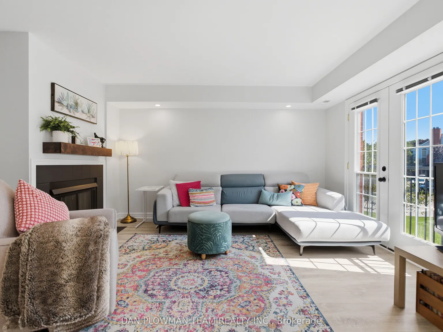 3 bed, $2,800 — Photo 2