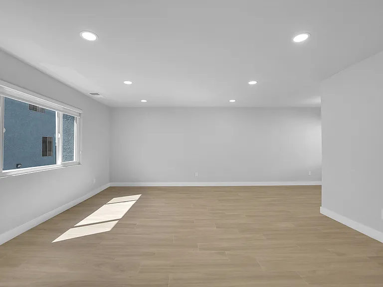 862 W. Mines Avenue — Photo 28