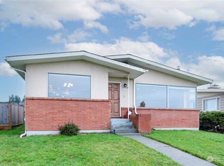1728 E 5th St, Port Angeles, WA