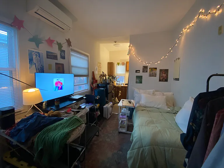 210 Waterman St #4 — Photo 9