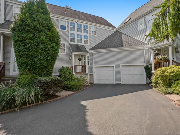 406 Foxboro Drive #406, Norwalk, CT 06851