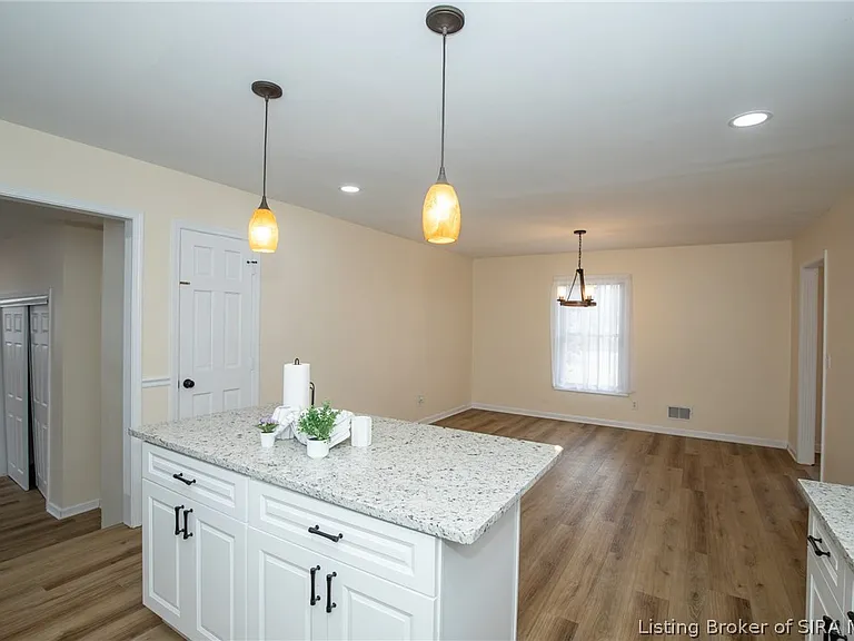2413 Saint Andrews Rd — Photo 20