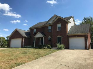 3276 Snaffle Rd, Lexington, KY 40513