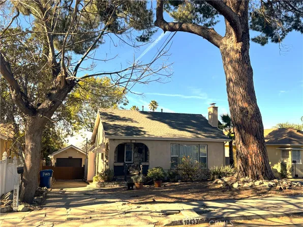 10433 Helendale Ave, Tujunga, CA 91042