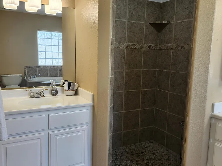1776 Lear Bay — Photo 35