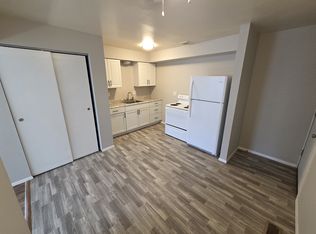 1175 Bishop Dr APT B, Dayton, OH 45449