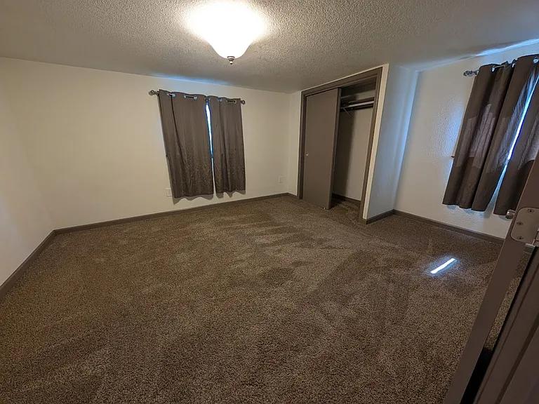 410 Camas St — Photo 5