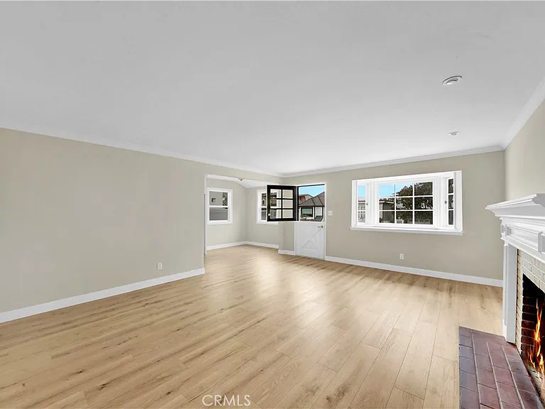 406 Jasmine Ave — Photo 8