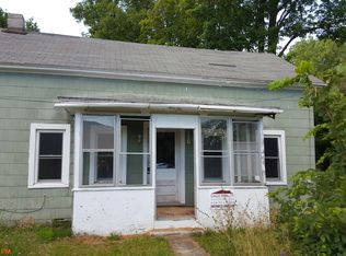 665 Barnerville Rd, Howes Cave, NY 12092