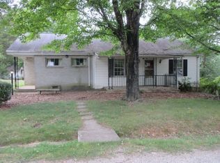 3240 1st Avenue Dr SE, Conover, NC 28613